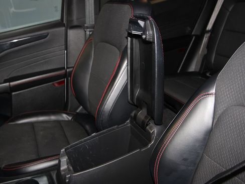 Used 2024 Ford Escape ST-Line w/ Tech Pack #1 FWD image 18