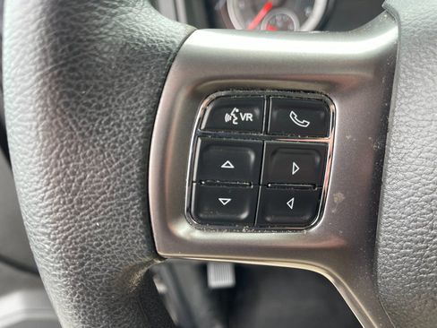 Used 2023 RAM 1500 Classic SLT AWD/4WD image 27