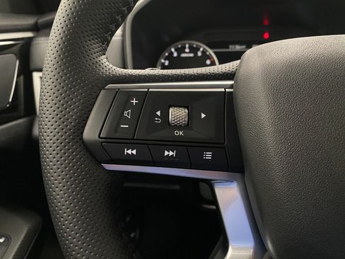 New 2026 Mitsubishi Outlander LE AWD/4WD image 15