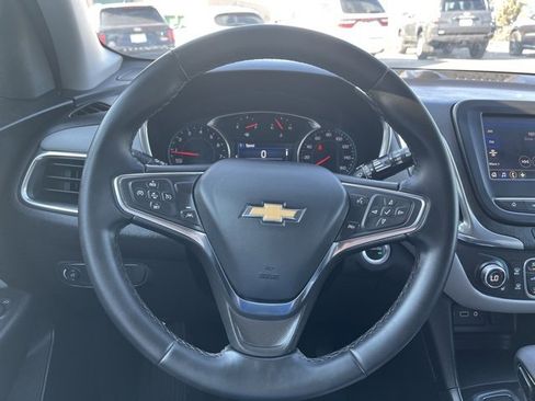 Used 2024 Chevrolet Equinox LT image 32