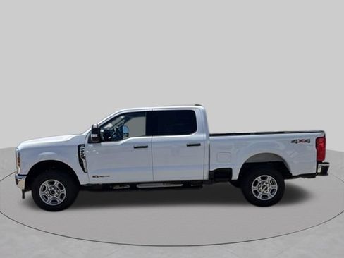 Used 2026 Ford F250 XLT AWD/4WD image 5