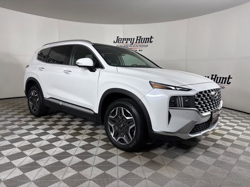 Used 2023 Hyundai Santa Fe Limited image 3