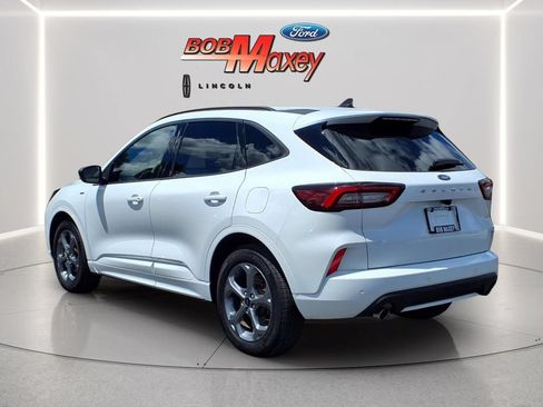 Certified 2023 Ford Escape ST-Line w/ Tech Pack #1 FWD image 7