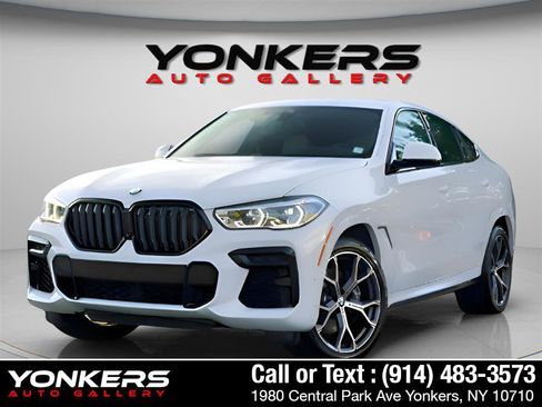 Used 2022 BMW X6 xDrive40i w/ Executive Package image 3