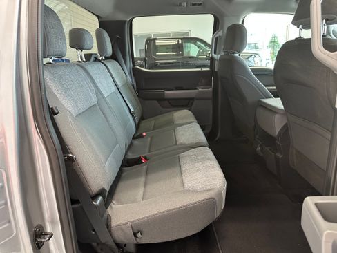Used 2022 Ford F150 XLT w/ Equipment Group 302A High AWD/4WD image 14