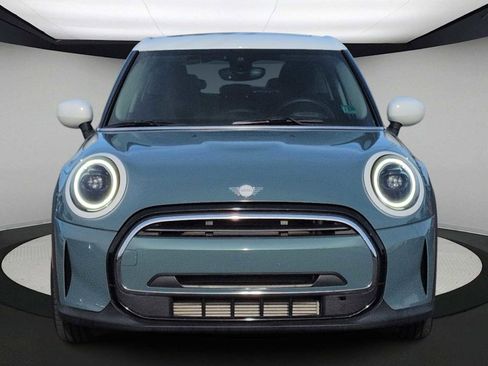 Certified 2023 MINI Cooper 4-Door Hardtop w/ Multitone Edition image 3