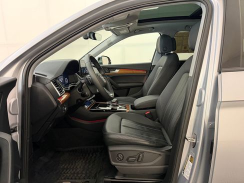 Used 2025 Audi Q5 2.0T Premium Plus AWD/4WD image 5