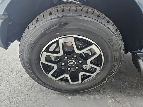 New 2025 Ford Bronco Outer Banks AWD/4WD image 8