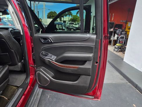 Used 2016 GMC Yukon XL SLT image 20