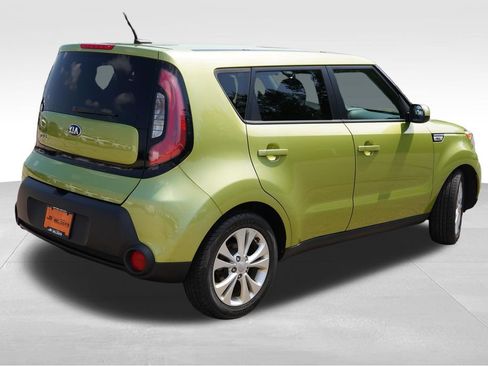 Used 2015 Kia Soul + FWD image 5