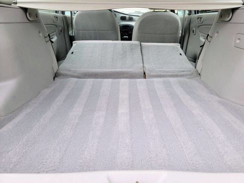 Used 1999 Ford Escort SE image 19