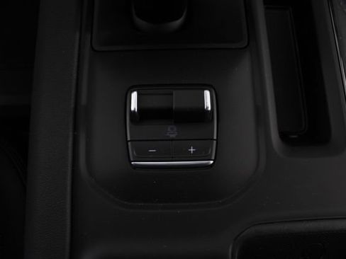 New 2026 GMC Sierra 1500 AT4 w/ AT4 Premium Package AWD/4WD image 9