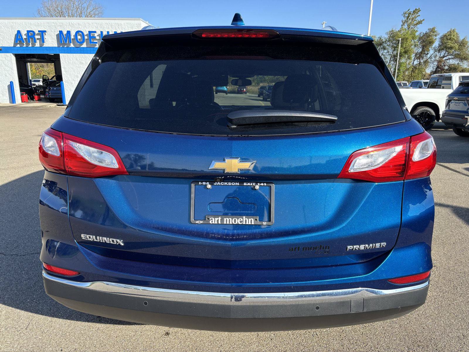 Used 2019 Chevrolet Equinox Premier FWD image 6