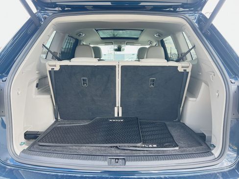 Used 2021 Volkswagen Atlas SEL Premium image 27
