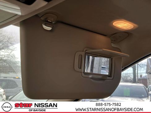 Used 2023 Nissan Rogue Platinum w/ Platinum Premium Package image 32