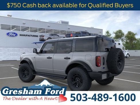 New 2026 Ford Bronco Outer Banks image 4