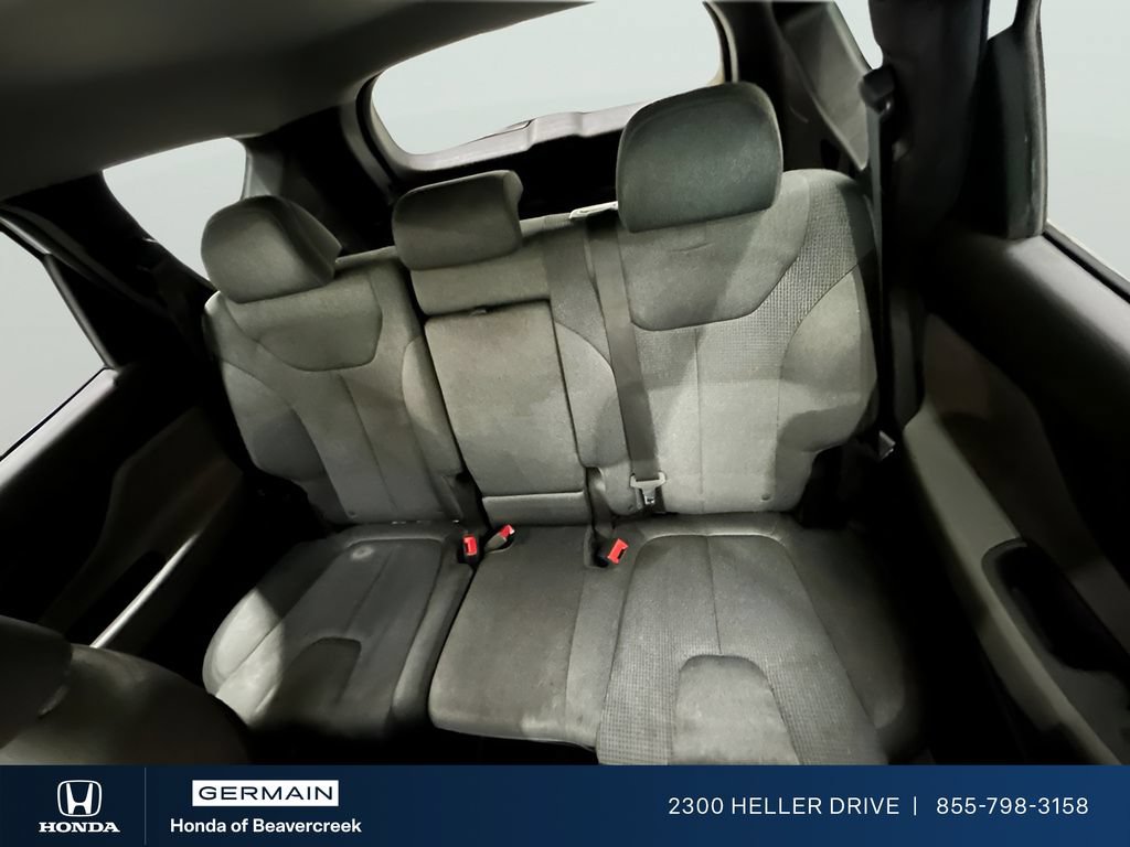 Used 2020 Hyundai Santa Fe SE FWD image 24