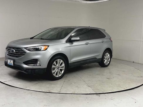 Used 2022 Ford Edge Titanium AWD/4WD image 6