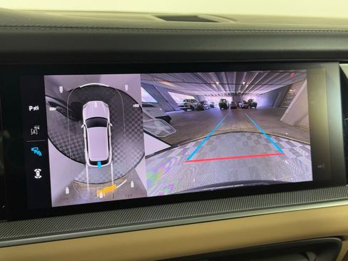 New 2026 Porsche Cayenne image 30