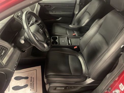 Used 2025 Honda Odyssey Sport-L image 16