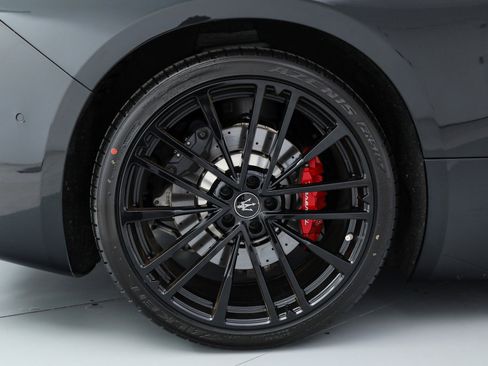 Certified 2024 Maserati GranTurismo Modena image 34