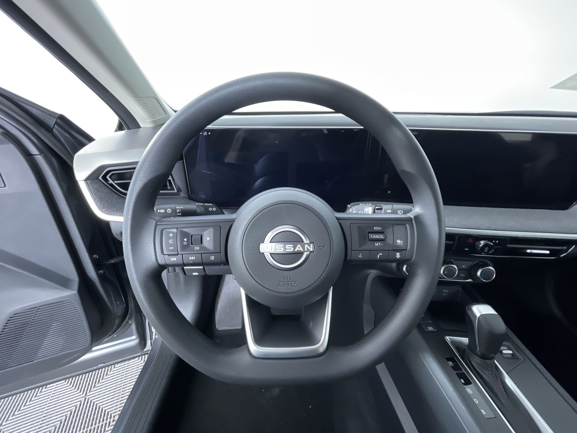 Certified 2026 Nissan Kicks S AWD/4WD image 15