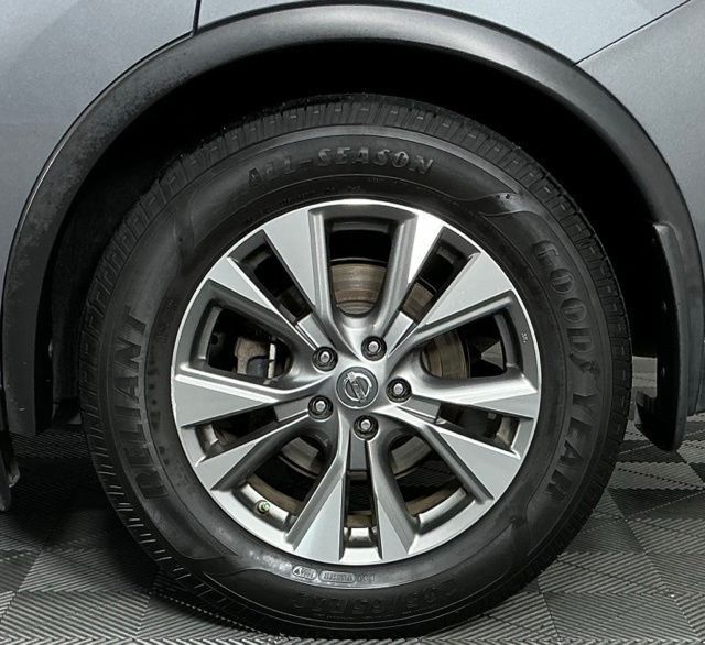 Used 2017 Nissan Murano SL w/ SL Technology Package FWD image 11