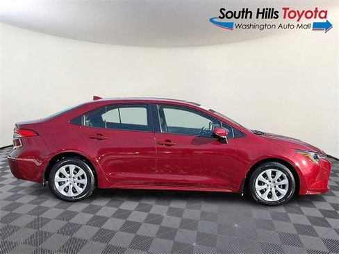 Certified 2022 Toyota Corolla LE image 7