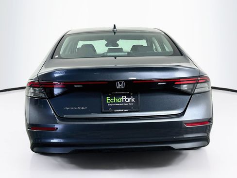 Used 2025 Honda Accord LX image 7