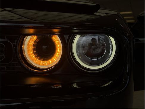 Used 2019 Dodge Challenger GT w/ Blacktop Package RWD image 40