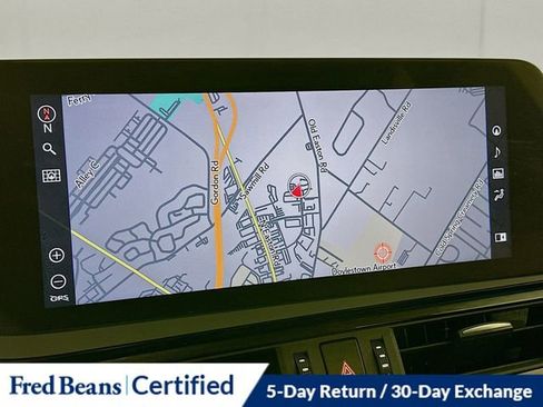 Used 2022 Lexus ES 300h Ultra Luxury image 14