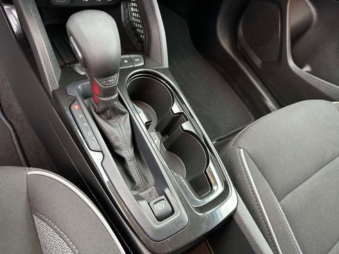 Certified 2022 Chevrolet TrailBlazer LT w/ Driver Confidence Package image 30