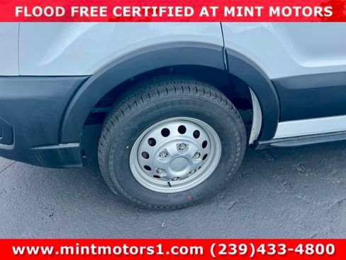 Used 2023 Ford Transit 250 148 High Roof AWD image 22