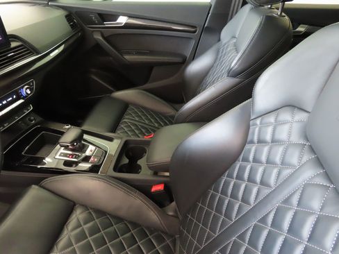 Used 2023 Audi SQ5 Premium Plus w/ Premium Plus Package image 26