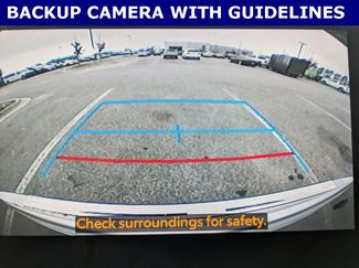 Used 2023 Toyota Highlander L video 2