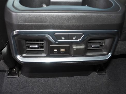 Used 2019 GMC Sierra 1500 AT4 w/ AT4 Premium Package image 16