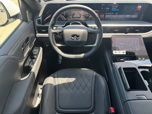 New 2026 INFINITI QX80 Autograph w/ Premium Cargo Package AWD/4WD image 18