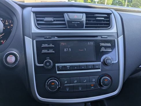 Used 2018 Nissan Altima 2.5 S w/ S Convenience Package FWD image 20