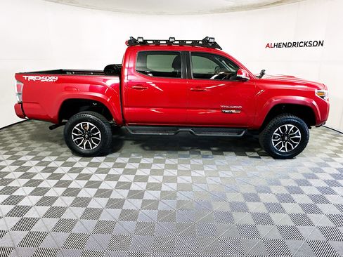 Used 2023 Toyota Tacoma TRD Sport image 2