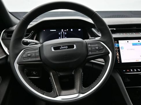 New 2026 Jeep Grand Cherokee L 4WD image 14