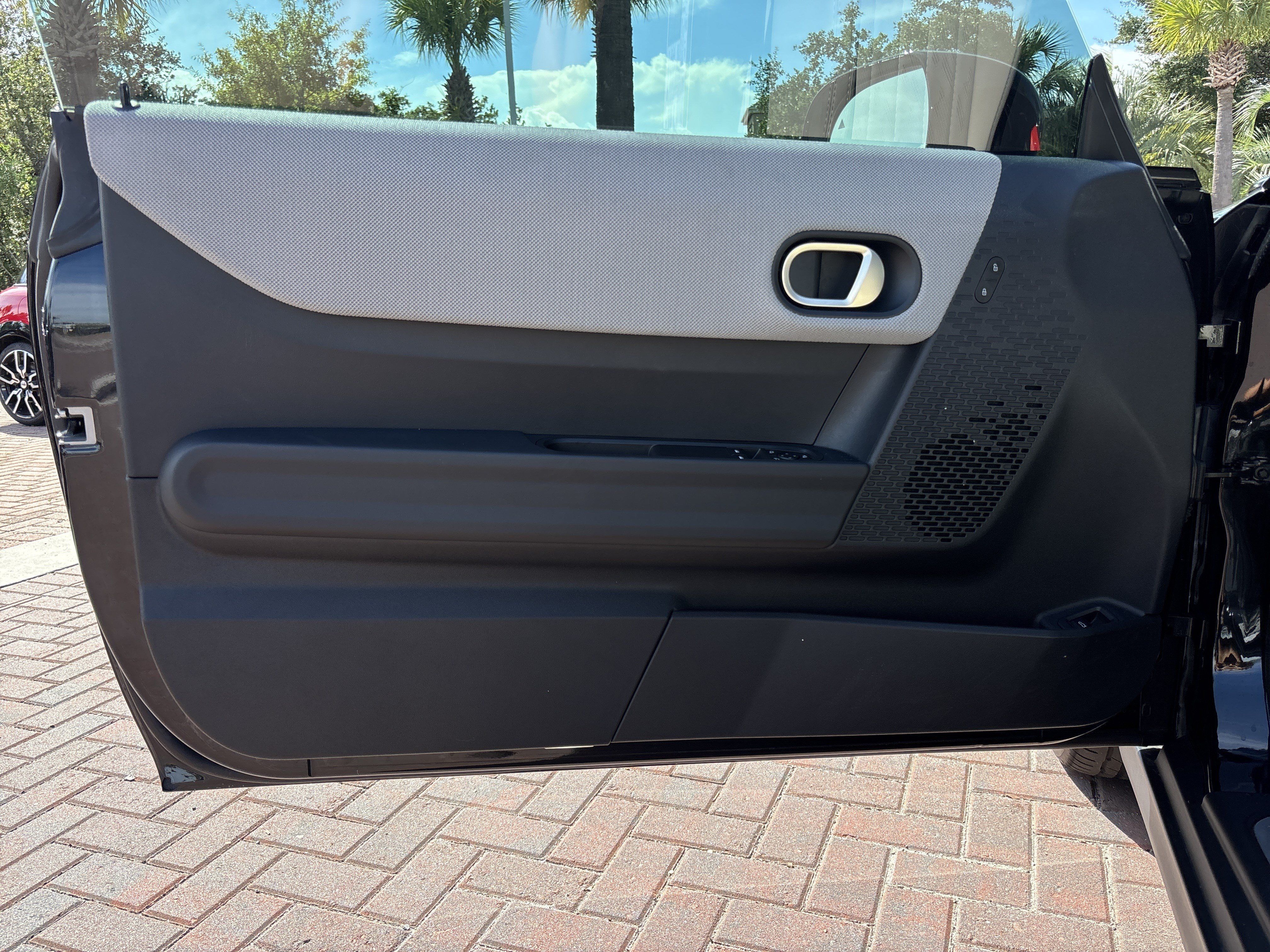 Used 2025 MINI Cooper S FWD image 14