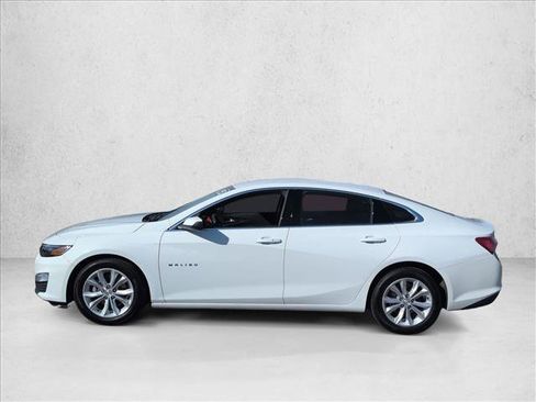 Certified 2022 Chevrolet Malibu LT FWD image 5