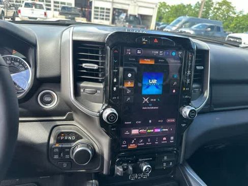 Used 2025 RAM 1500 Big Horn AWD/4WD image 9