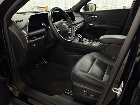 Used 2024 Cadillac XT4 Sport AWD/4WD image 34