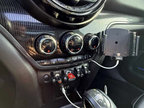 Used 2018 MINI Cooper Countryman S image 23