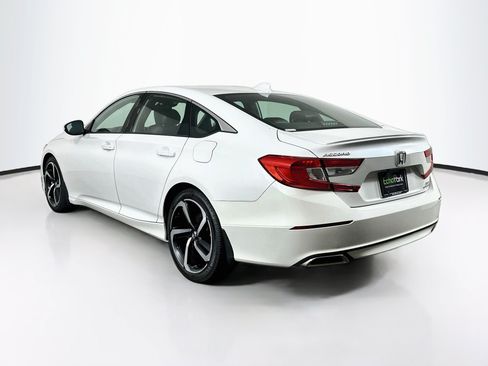 Used 2018 Honda Accord Sport image 5