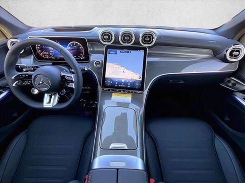 New 2026 Mercedes-Benz GLC 43 AMG 4MATIC image 7