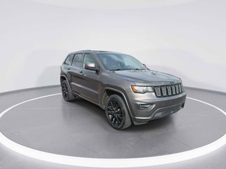 Used 2020 Jeep Grand Cherokee Altitude video 2