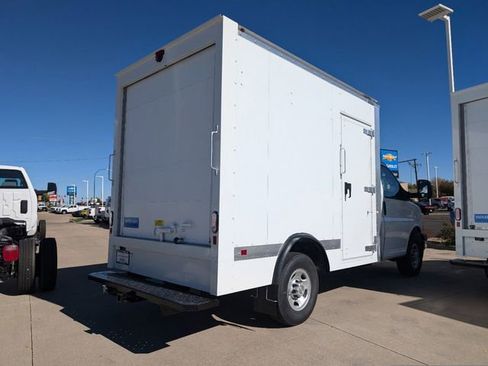 New 2024 Chevrolet Express 3500 w/ Power Convenience Package image 4