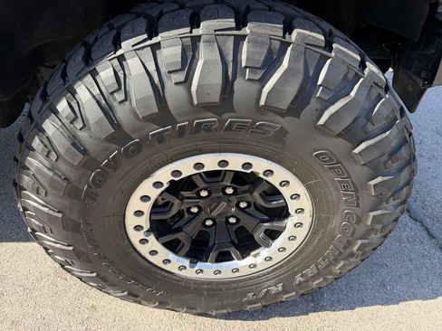 Used 2024 Ford Bronco Raptor AWD/4WD image 12